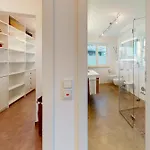 Maximilian Apartment