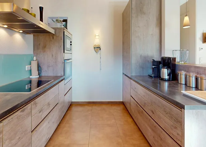 Maximilian Апартаменти *